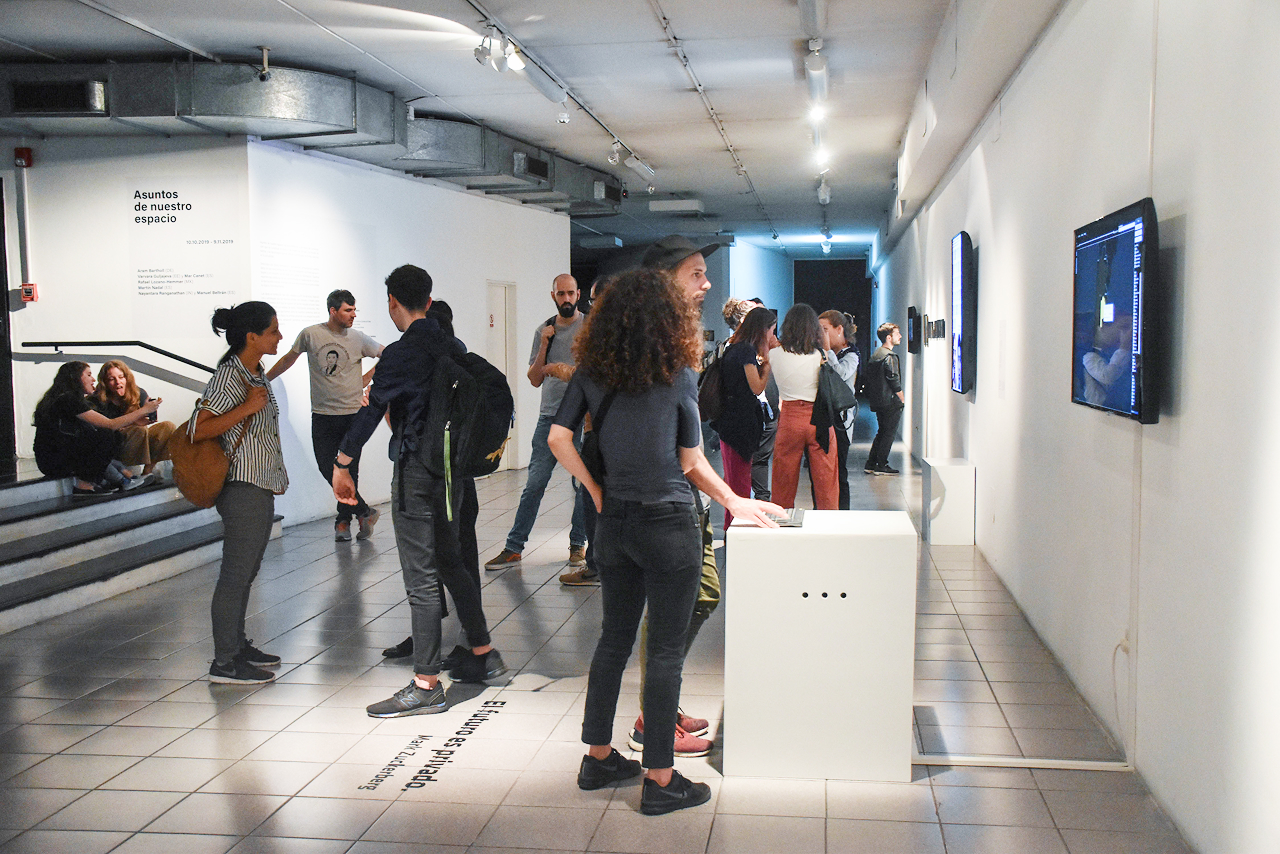 Exhibición CC Rojas - Asuntos de nuestro espacio